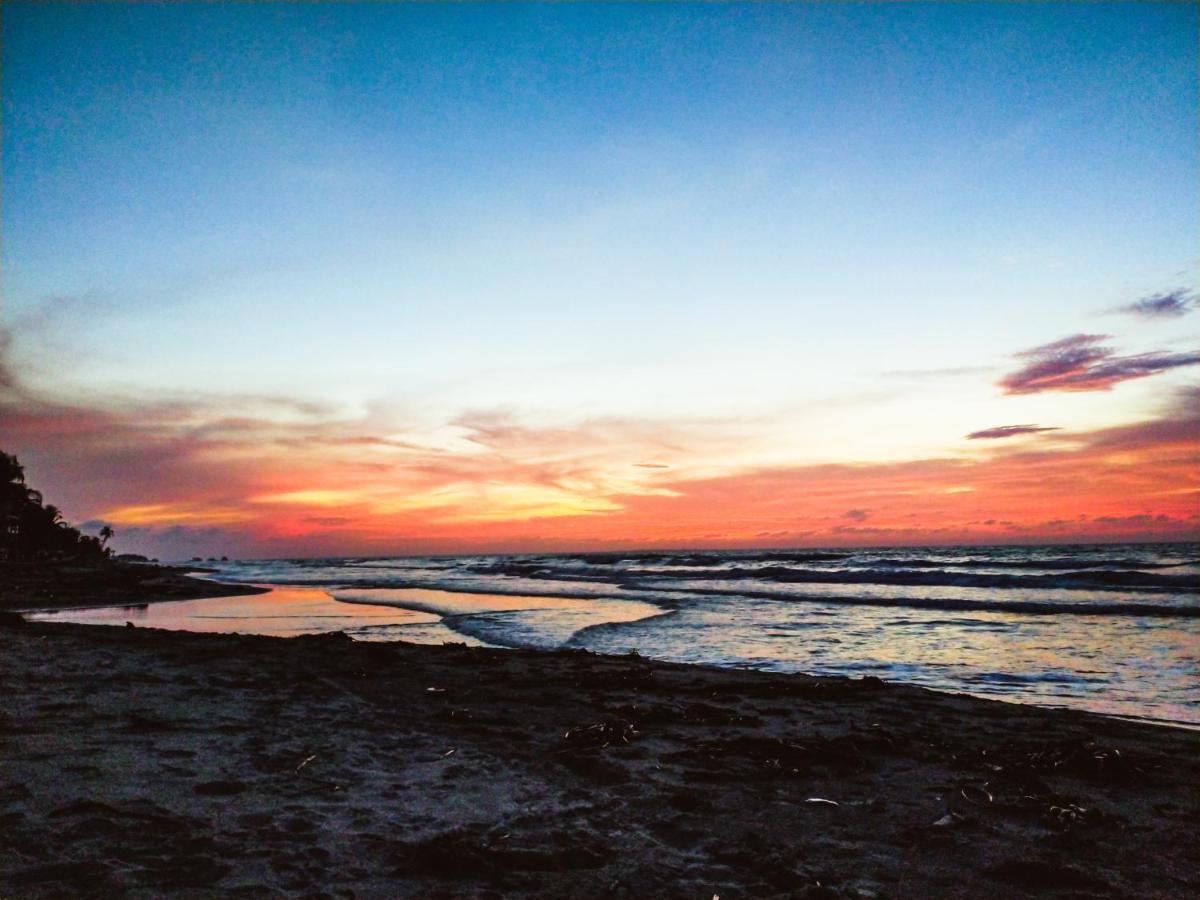 Rainbow Hostel San Bernardo del Viento Bagian luar foto